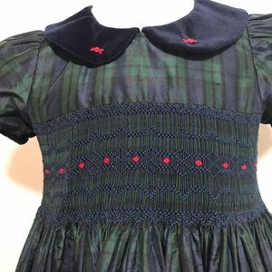 Le’enfant Luxe 4T Silk Plaid Smocked Dress
